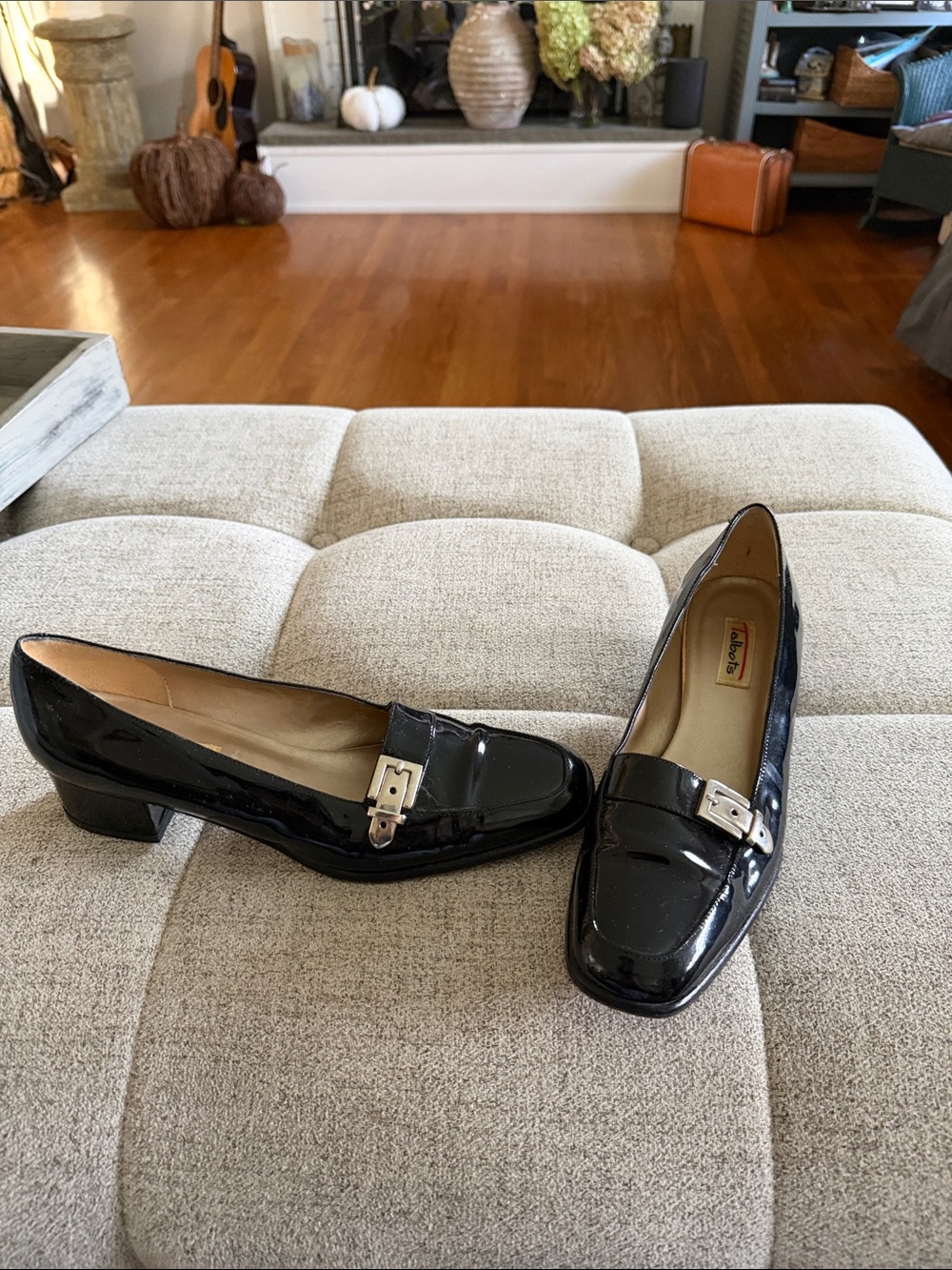 Talbots Vintage-Style Patent Leather Horsebit Loafers 8.5N Italy